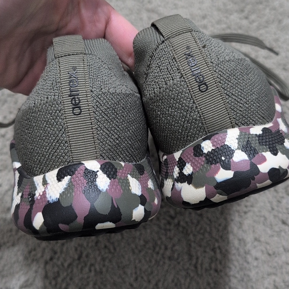 Aetrex Carly Arch Support Sneaker Olive Green Knit Camo Sole Women 8.5 AL204W - Picture 4 of 12